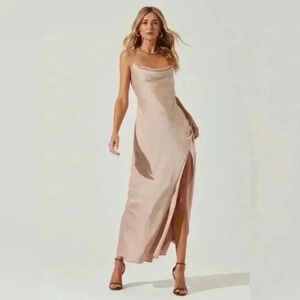 Astr The Label Palisades Cowl Neck Maxi Dress Sz XL Champagne color